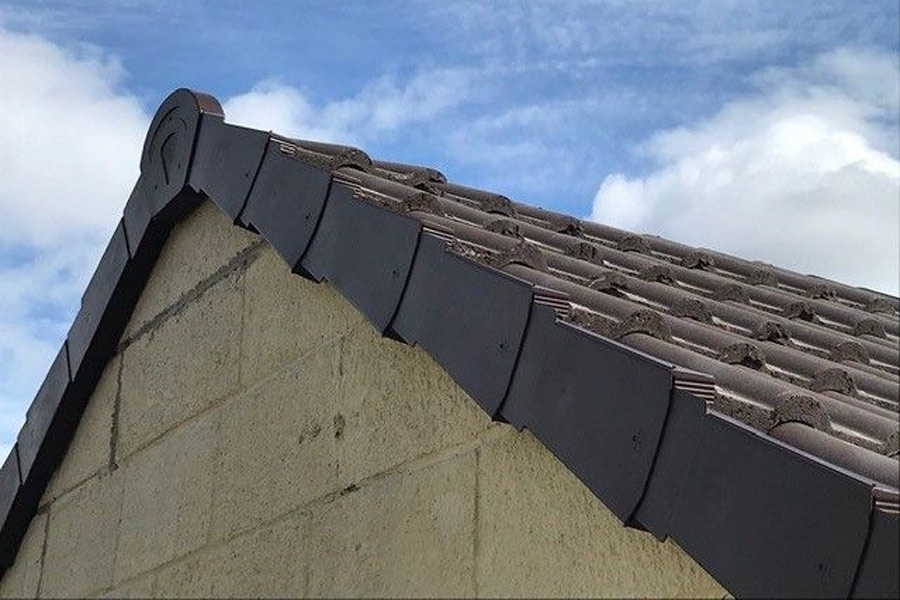 dry verge installation athlone tullamore mullingar portlaoise thurles roscrea longford ballinasloe midlands roofers